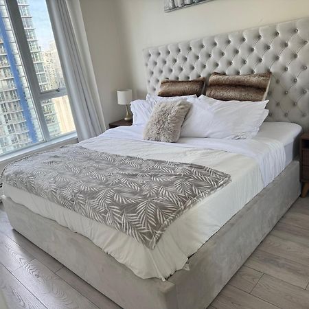 Beautiful Bright Modern Condo With Water View And Ac In Dt Vancouver 2Br,3Bd,2Bt Sleeps 6 Guests Free Parking Netflix Included 外观 照片