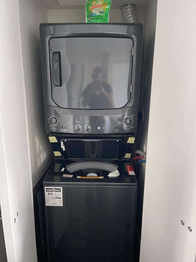 Beautiful Bright Modern Condo With Water View And Ac In Dt Vancouver 2Br,3Bd,2Bt Sleeps 6 Guests Free Parking Netflix Included 外观 照片